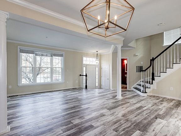 3rd image of 13783 Lambertina Pl