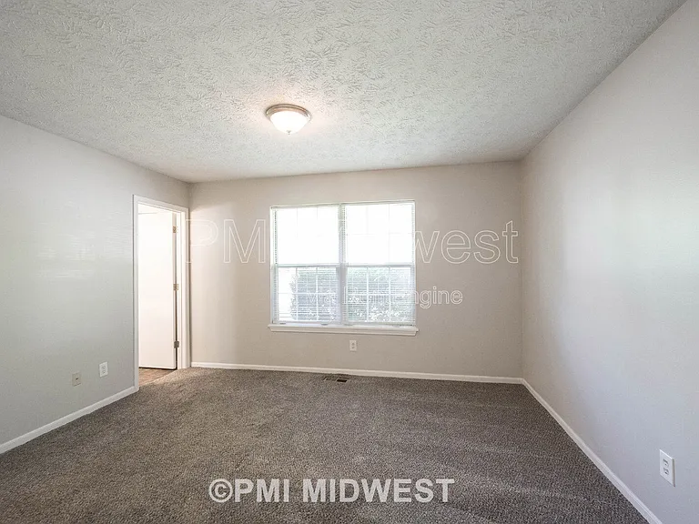 3281 Cherry Lake Ln — Photo 24