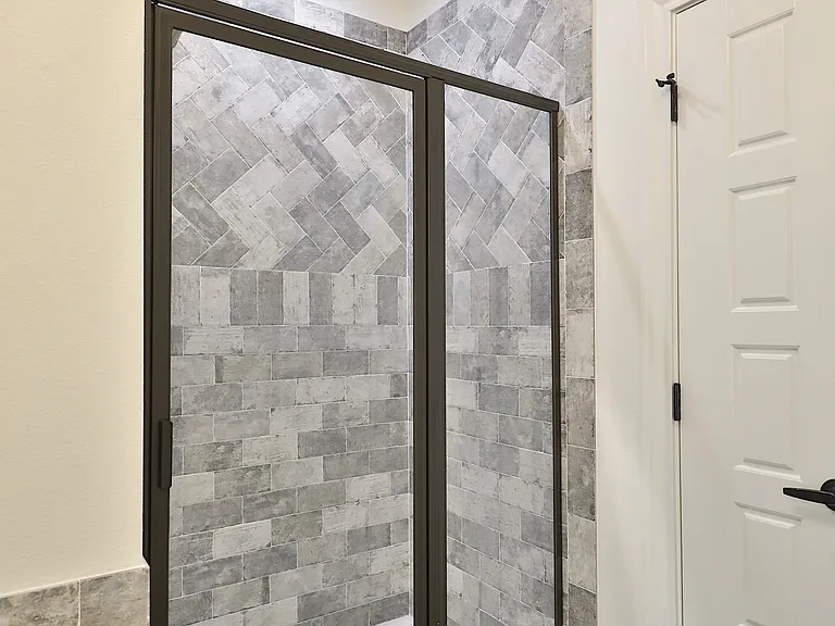 5702 Legacy Dr — Photo 23