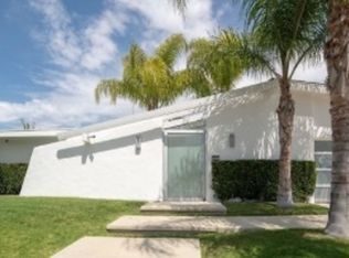 22719 Federalist Rd, Calabasas, CA 91302