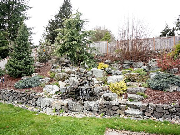 3rd image of 15315 95th Avenue Ct E