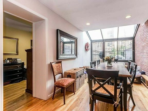 2nd image of 145 W 74th St APT 1B
