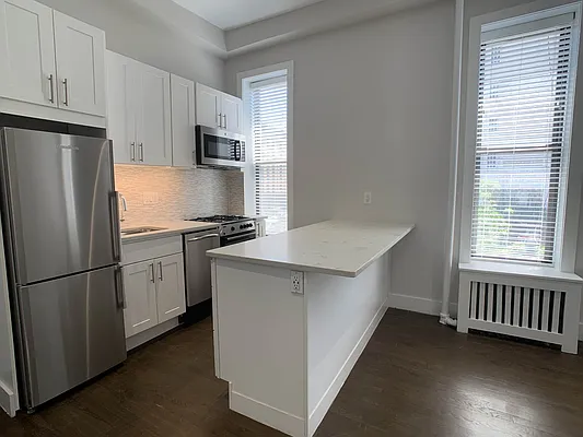 Rented by Tourma Realty LLC | media 24