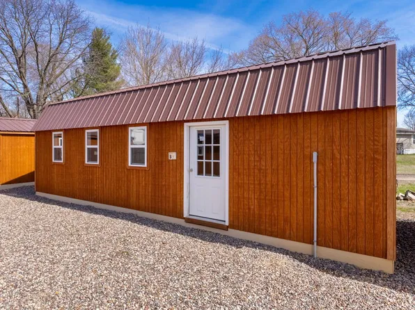 (undisclosed Address), New Boston, IL 61272