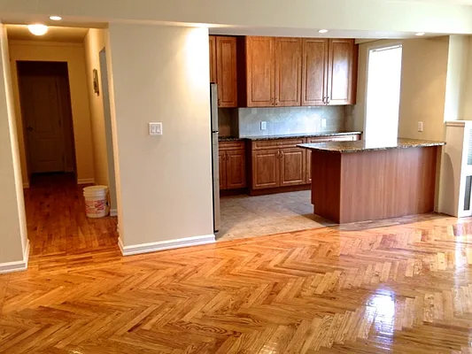 Sold by D'Andrea Craig Realty | media 18