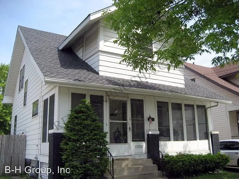 7433 14th Ave photo 1