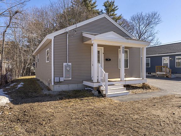 3rd image of 598 Main Street