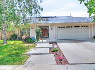 342 Oak Hills Dr, Oak Park, CA 91377