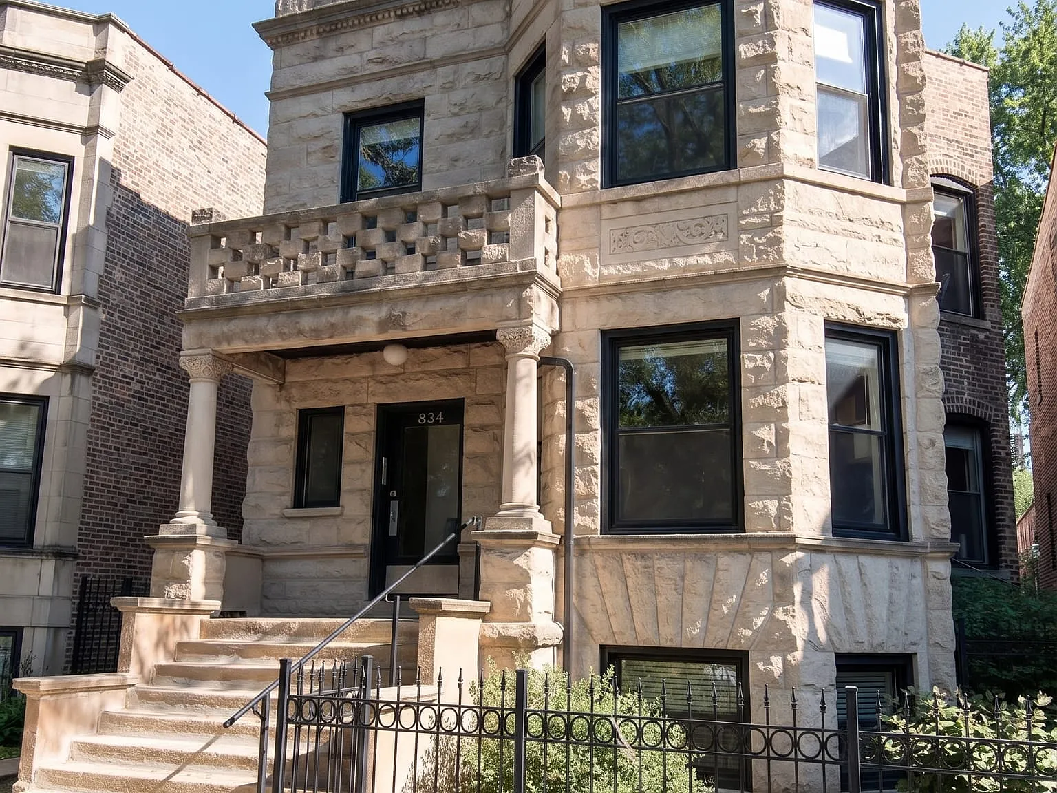 3 bed, $4,250 — Photo 1