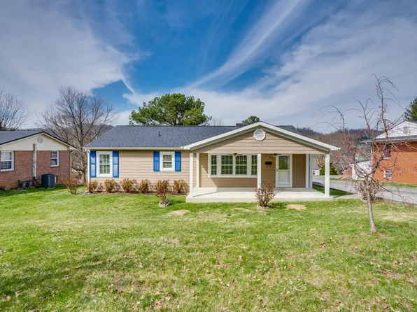 814 Douglas Dr, Rogersville, TN 37857