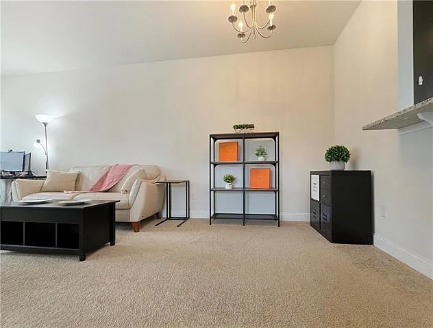 1541 Greystone Pl — Photo 3