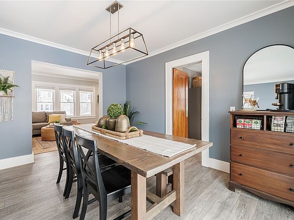 4th image of 272 Laurelton Rd