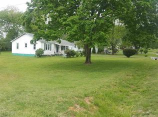 155 Hilltop Dr, Hopkinsville, KY 42240