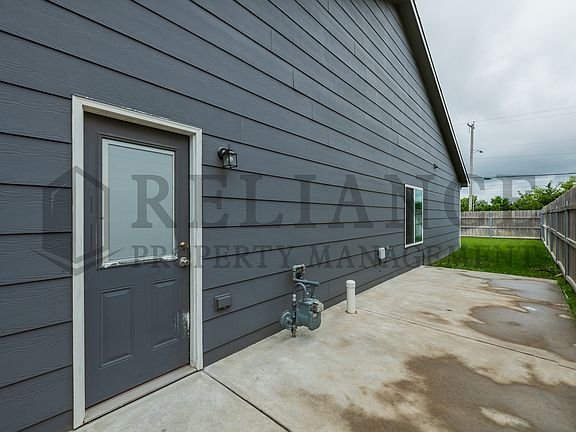 5th image of 1615 E Horstmann Ct