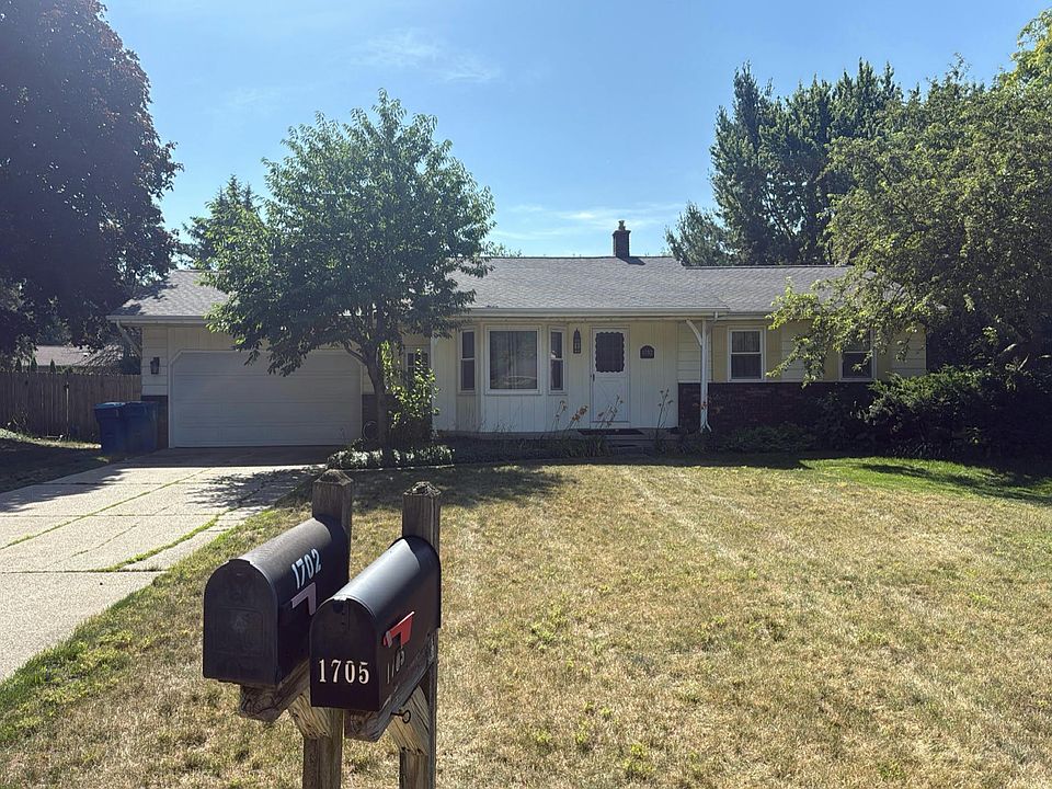 1st image of 1702 Honeybrook Dr