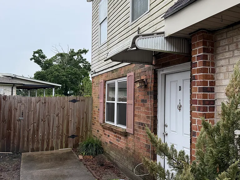 3413 Transcontinental Dr #D — Photo 2