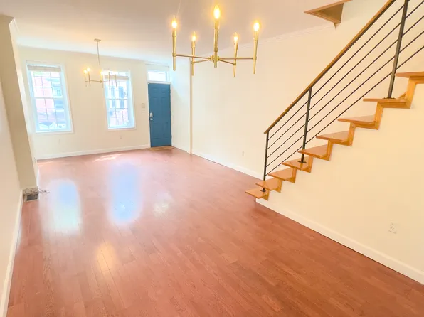 866 N Bambrey St, Philadelphia, PA 19130