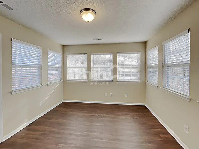 2922 Cripple Creek Ct — Photo 16