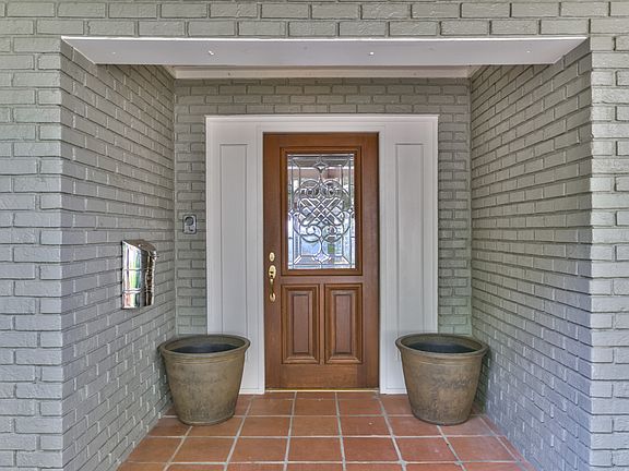 3rd image of 4102 Cat Mountain Dr