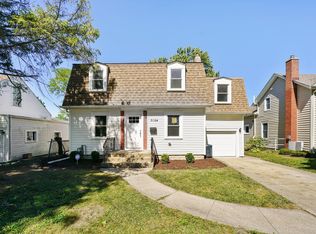 7104 Church St, Morton Grove, IL 60053