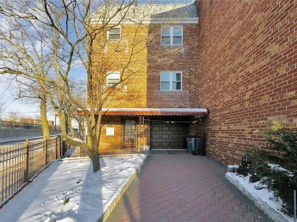 7703 74th St #2, Glendale, NY 11385