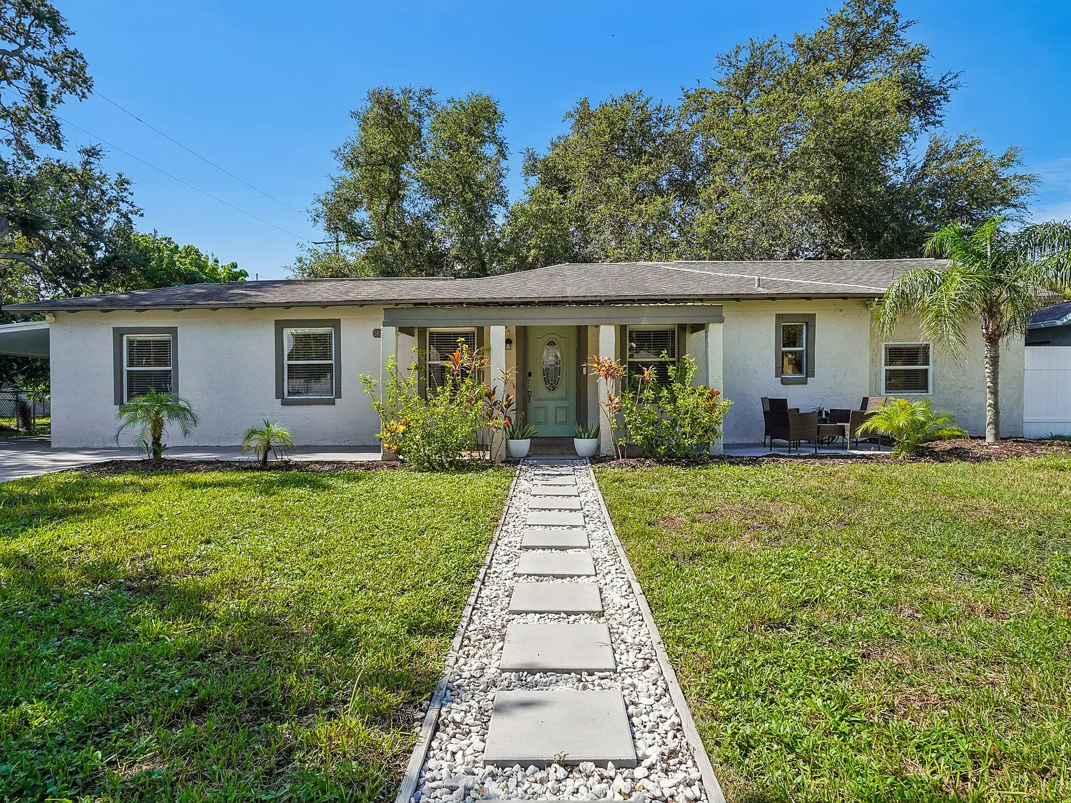 3 bed, 1308 sqft, $3,000 — Photo 1