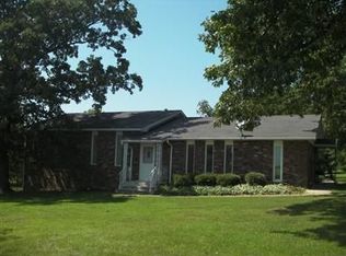 720 Elder Ct, Mount Vernon, MO 65712