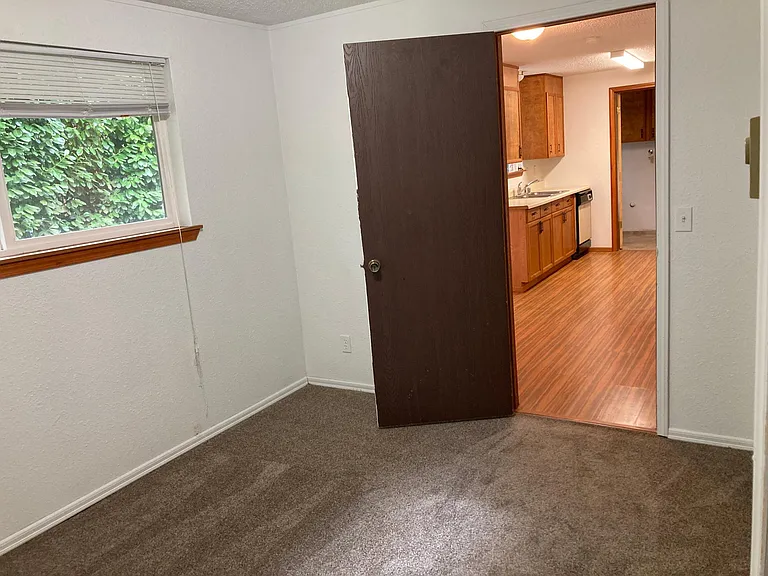 30519 Webster Rd E #2-E — Photo 11