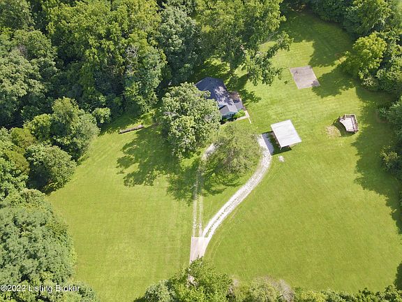 5th image of 4132 Stewart Ln