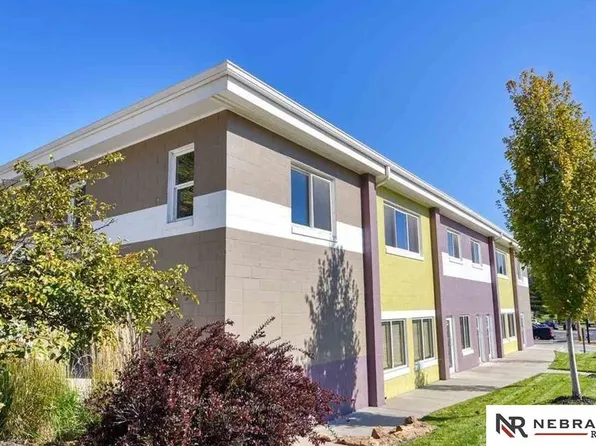 6624 Blondo St, Omaha, NE 68104