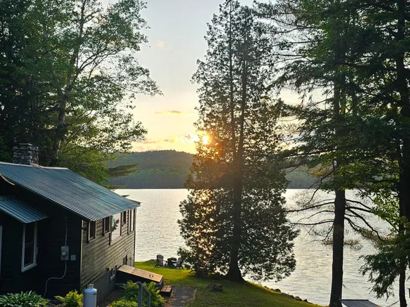 97 Lower Pond Way, Elizabethtown, NY 12932