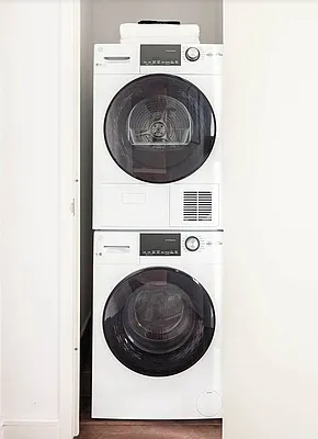 Rented by MOTION New York | media 32