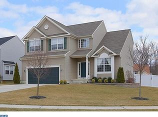 42 Chestnut Hill Ct, Swedesboro, NJ 08085