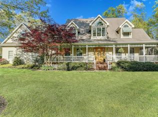 1617 Badger Dr, Toms River, NJ 08755