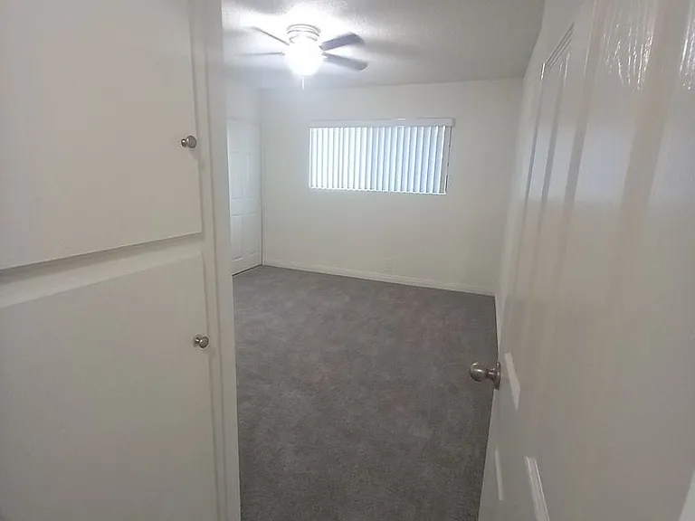 143 - Colima Villas Apartments — Photo 9