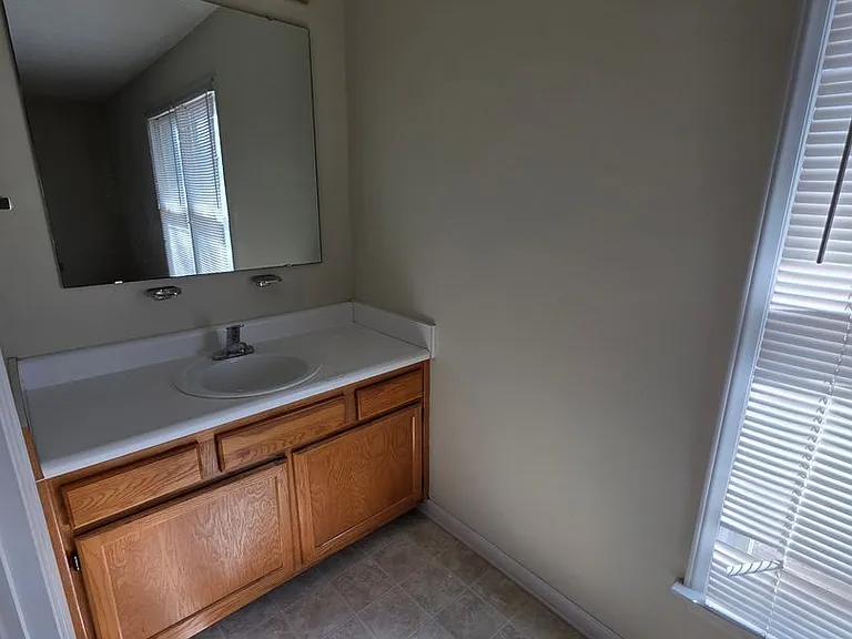 6605 Omni Ct — Photo 25