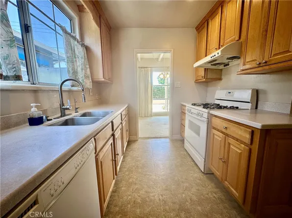 1712 Whitehurst Dr, Monterey Park, CA 91755