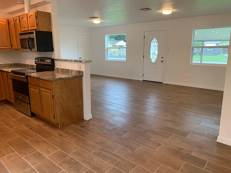 4109 W Norma Ave