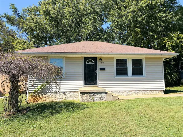 1313 Henry Dr, Bowling Green, KY 42104