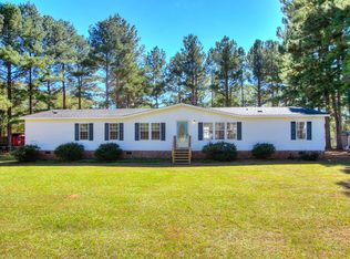 140 Executive Cir, Dalzell, SC 29040