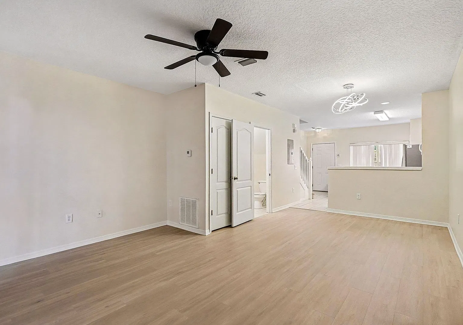 1352 Hampton Park Lane — Photo 4