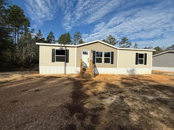 5262 3rd Ave, Crestview, FL 32539