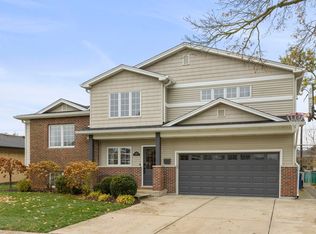 409 E Church St, Elmhurst, IL