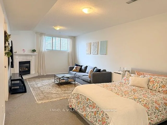 124 Landover Cres — Photo 35