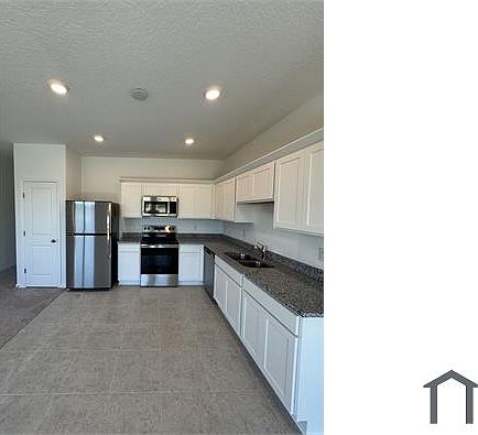 3rd image of 3265 Vesara Dr