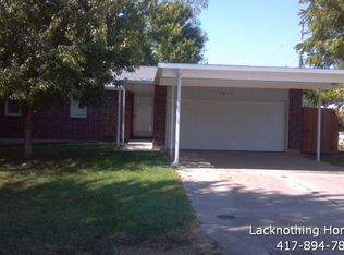 1419 S Estate Ct, Springfield, MO 65804