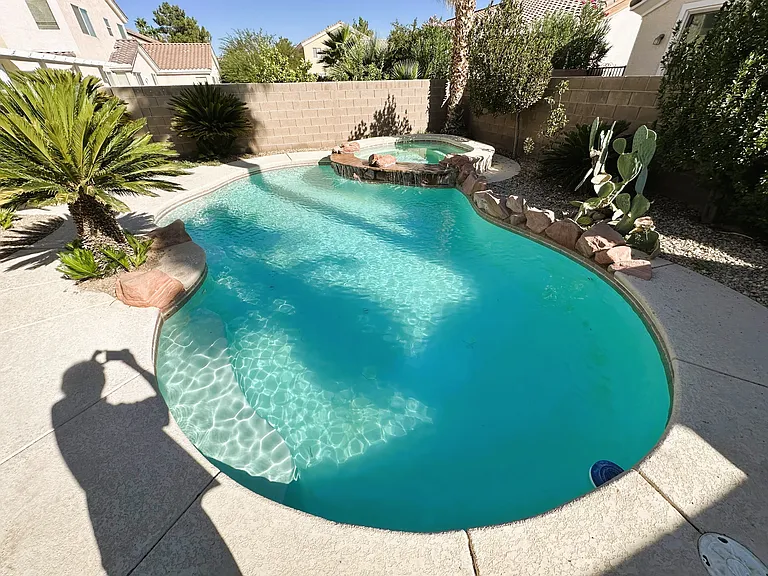 273 Rolling Springs Dr — Photo 14
