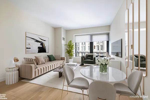 1st image of 75 Wall St APT 22K