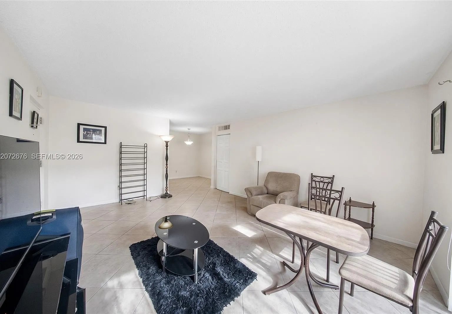 Spanish Trace Condo — Photo 2