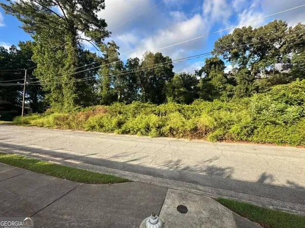 5871 Community Rd SE, Atlanta, GA 30126